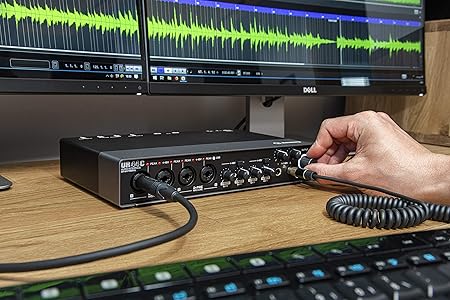 Steinberg Audio Interface (UR44C) - Image 3